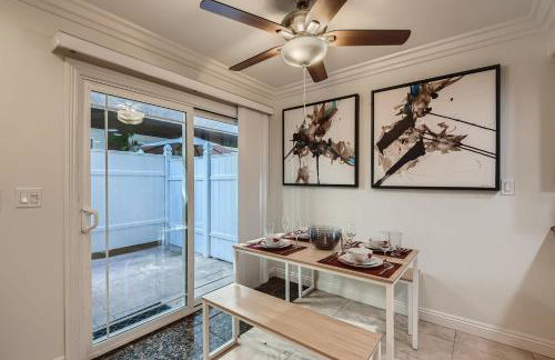 Stylish- Multi-Level- Patio- Games - Fast WIFI-CM3 - Foto 13