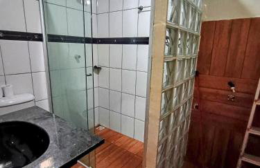 Apto inteiro 3 quartos, sendo duas suítes - Foto 8