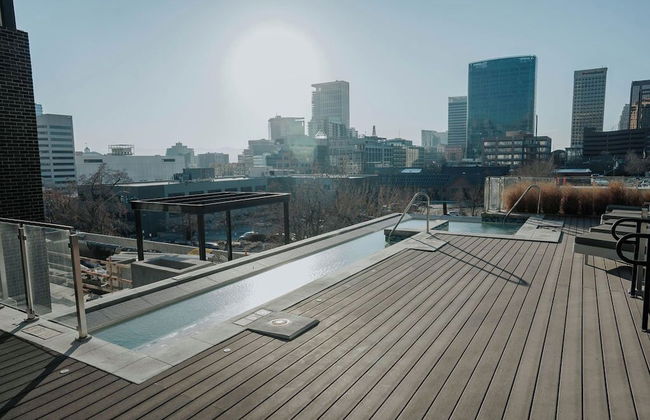 NEW Minimalist & Clean Apt in Downtown SLC - Foto 13