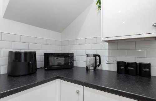 Modern 3BR Home - Designated Parking - Groups - Foto 22