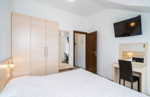 Villa Samba - Two Bedroom Apartment with Balcony and Sea View - Foto 11