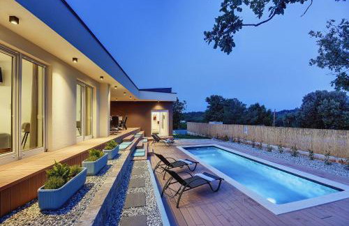 Villa mit privatem Pool nur wenige Minuten von den Stränden - Foto 26