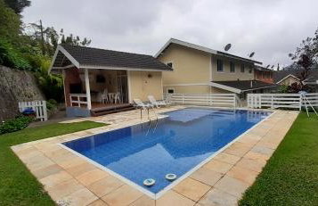 Aconchego em Teresópolis com piscina privativa próximo a feirinha - Foto 1