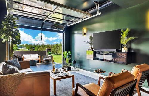 Entire Home with Local Restaurants and Lodges - Foto 20