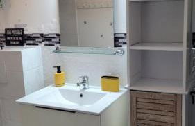 Le Mas Synaé- Joli studio classé 3étoiles avec terrasse et piscine - Foto 25