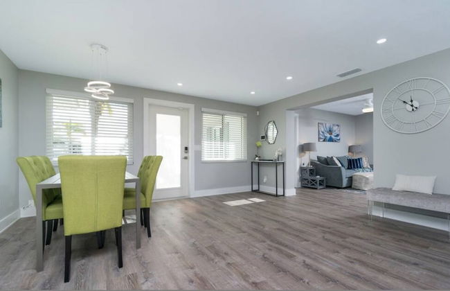 Villa Capri - Waterfront Retreat With Heated Pool - Foto 20