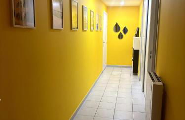 Appart Lumineux 2ch proche Près d'Arènes avec wifi tv et patio - Foto 12