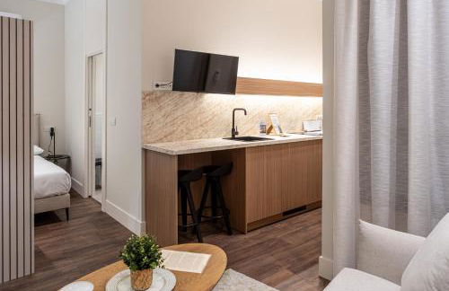 Casa del Reloj Boutique, vistas catedral, parking cercano - Foto 7