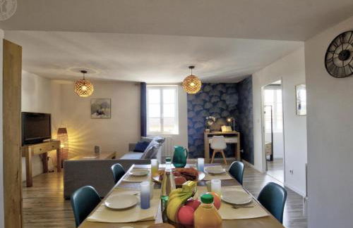 Confort moderne dans un gîte historique à Saint-Galmier - FR-1-496-276 - Foto 3