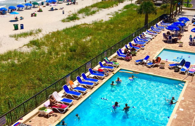 Regency Towers - Foto 1