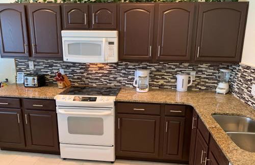 Windsor Hills Resort 5BR Villa, Amenities, Private Pool & Water Park, Near Disney, Sea World, Universal - Foto 7