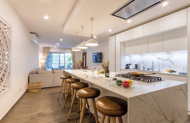 Modern Beautiful Pool And Sea Apt Qawra - Foto 12