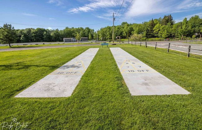 Arrowhead Lake Retreat by Avantstay Shared Pool, Game Room, Firepit - Foto 35