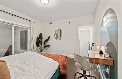 Luxury 3BR Rooftop Apartment Walk to MET and Metro - Foto 22