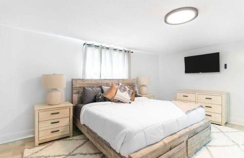 Renovated 3B 2BA, oasis yard Hot tub - Foto 40