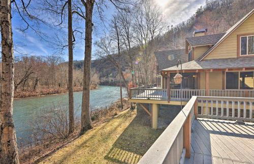 Serenity on the River Luxe Lewisburg Cabin! - Foto 35