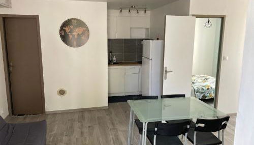 Logement en bord de port - Foto 2, stove