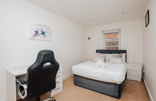 Henley Town Centre With Parking - From 110 Per Night - Foto 6