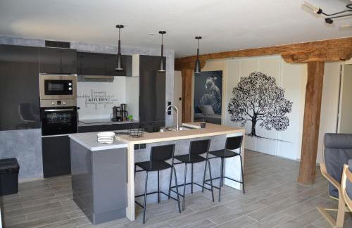 Gite Entre Causse et Vallon, tout confort pour 4 personnes dans grange rénovée au coeur de l'Aveyron - Photo 10