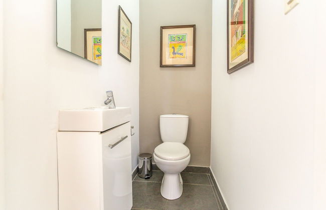 Stunning Modern Home, Near Beaches Full AC - Foto 15