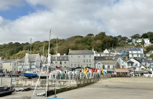 1 Cobb House - Photo 33