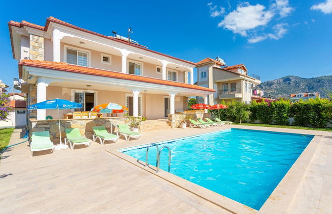 Villa Kubra Large Private Pool A C Wifi Car Not Required - 3162 - Foto 17