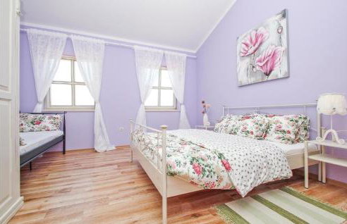 Stunning Home In Malinska With Wifi - Photo 28