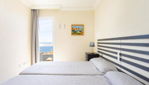 Home2Book Amazing Sea Views & Terrace, El Porís - Foto 4