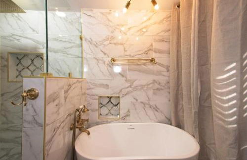 The Navel Nalle - Downtown Bungalow, Patio, Parking - Foto 16