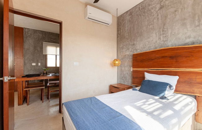 Minimalistic Coup De Coeur In Town - 2 Rooms Unit - Photo 2