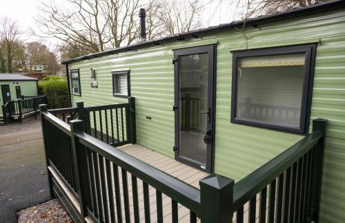 The Lake House - Quiet, Dog Friendly, By the Lake, Free Parking - Photo 22