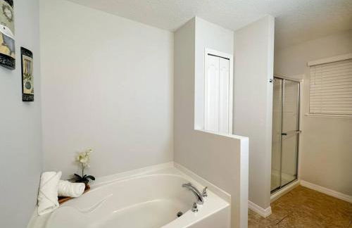 Magical Retreat - 15 Minutes From Theme Parks! Fall Specials! - Foto 7