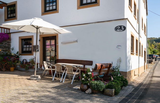 Apartment in the Hunsruck Region's Drohn Valley - Photo 14