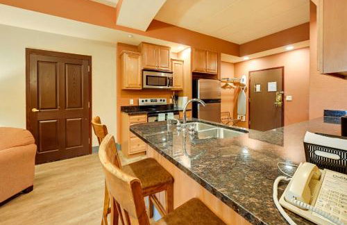 Wisconsin Dells Resort Condo with 2 Fireplaces - Foto 8