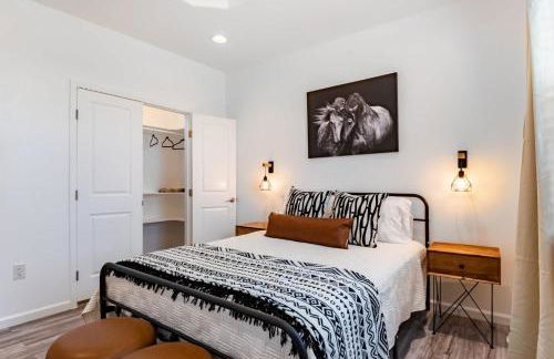 Family-Ready 4BR with Yard & Kids Playground - Foto 24