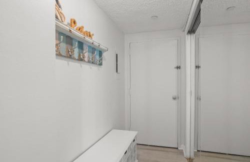 Oceanfront Oasis - 2BR2BA direct oceanfront! - Foto 18