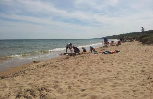 Le So Sweet, maison avec jardin clos, terrasse aménagé, jeux et jouets, baby foot, flipper, table de ping pong, à 1km de la plage d' Omaha beach et près Port en Bessin - Foto 43
