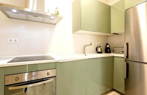 precioso piso en playa caleta - Foto 4