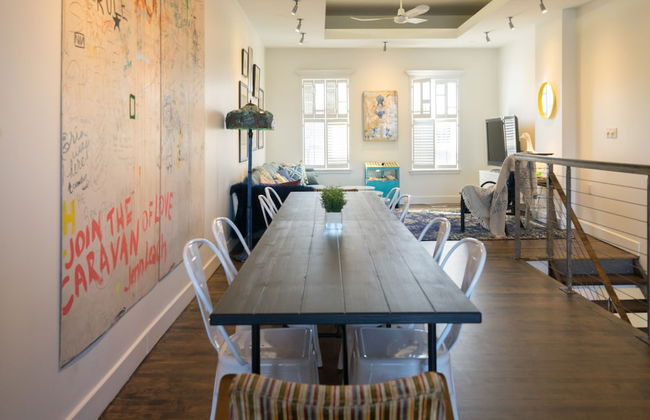 Applewood Suites - The Ossington Loft - Photo 21