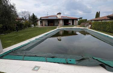 Casa Girasole - entire villa with pool - Foto 13