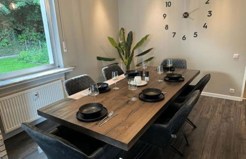 Geräumiges Apartment mit XXL Leinwand I Parkplatz I WiFi - Foto 12