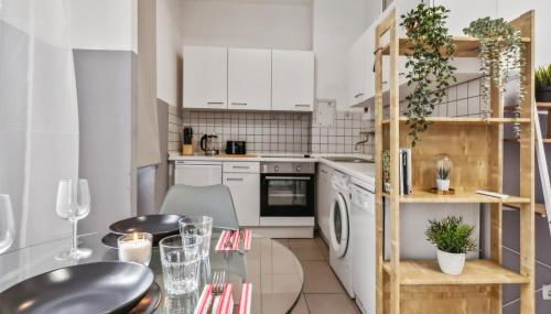 Bright flat near park & transport Neukölln - Foto 3