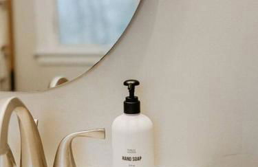 Creek Side Cabin with Wood Fired Hot Tub and Fire Pit - Foto 16