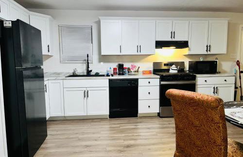 Cozy, Comfortable, and Convenient! - Foto 28