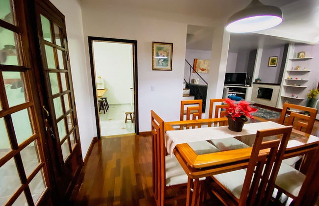 Casa confortável com churrasqueira na Granja Viana - Foto 29