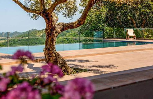 4 Bedroom Gorgeous Home In Satriano - Foto 11