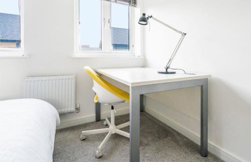 3 Bedroom House - Sleeps 8 - Driveway Parking - Foto 39