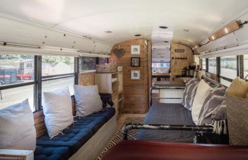 The Skoolie at Field of Dreams - Foto 10