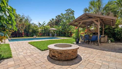 Tropic Bliss l Backyard Oasis l Mins to DNTN - Foto 3