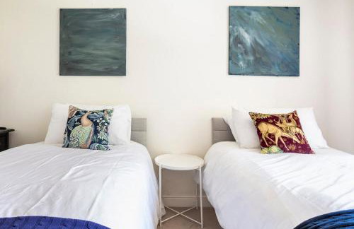 Rose Cottage. Family home on the river - Foto 34